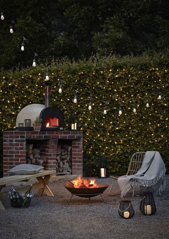 Outdoor Festoon Lights + Fire Pit 